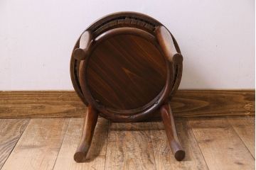 アンティーク家具　イギリスアンティーク　落ち着いた色合いが素敵なベントウッドスツール(クッションチェア、椅子、丸イス)