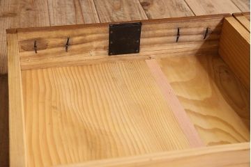 アンティーク家具　和製アンティーク　美しい結霜ガラス入りの箪笥ローボード(ローチェスト、収納棚)