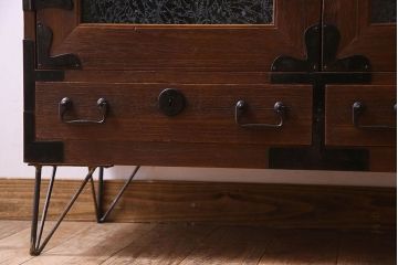 アンティーク家具　和製アンティーク　美しい結霜ガラス入りの箪笥ローボード(ローチェスト、収納棚)