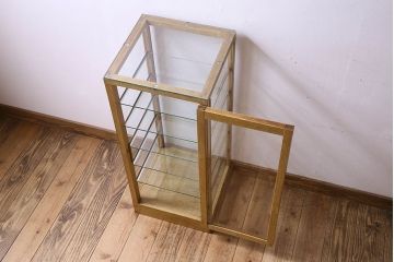レトロ家具　昭和レトロ　4面ガラスの小振りなガラスケース(ショーケース、収納棚、陳列棚)
