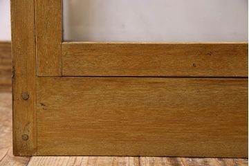 レトロ家具　昭和レトロ　4面ガラスの小振りなガラスケース(ショーケース、収納棚、陳列棚)