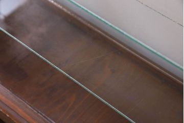 アンティーク家具　和製アンティーク　タバコ屋で使われていた薄型ガラスケース(ショーケース、収納棚、陳列棚)