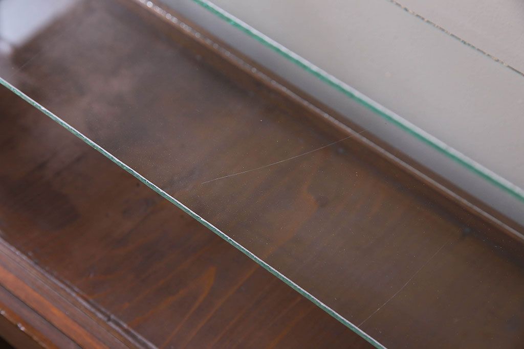 アンティーク家具　和製アンティーク　タバコ屋で使われていた薄型ガラスケース(ショーケース、収納棚、陳列棚)