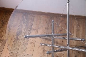 中古　Cassina(カッシーナ)製　714　ガラステーブル(センターテーブル、ダイニングテーブル)(定価約67万円)