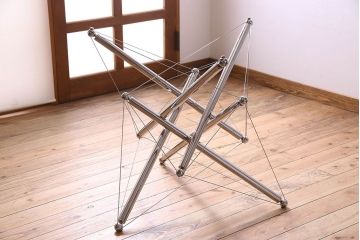 中古　Cassina(カッシーナ)製　714　ガラステーブル(センターテーブル、ダイニングテーブル)(定価約67万円)