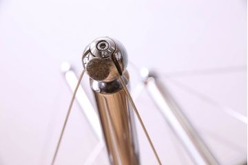 中古　Cassina(カッシーナ)製　714　ガラステーブル(センターテーブル、ダイニングテーブル)(定価約67万円)
