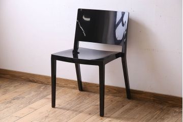 中古　ブランド家具　Kartell(カルテル)製　Lizz(リッツ)　モダンなデザインのチェア(椅子、ダイニングチェア)(定価約3万3千円)(2)
