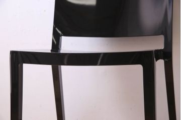 中古　ブランド家具　Kartell(カルテル)製　Lizz(リッツ)　モダンなデザインのチェア(椅子、ダイニングチェア)(定価約3万3千円)(2)