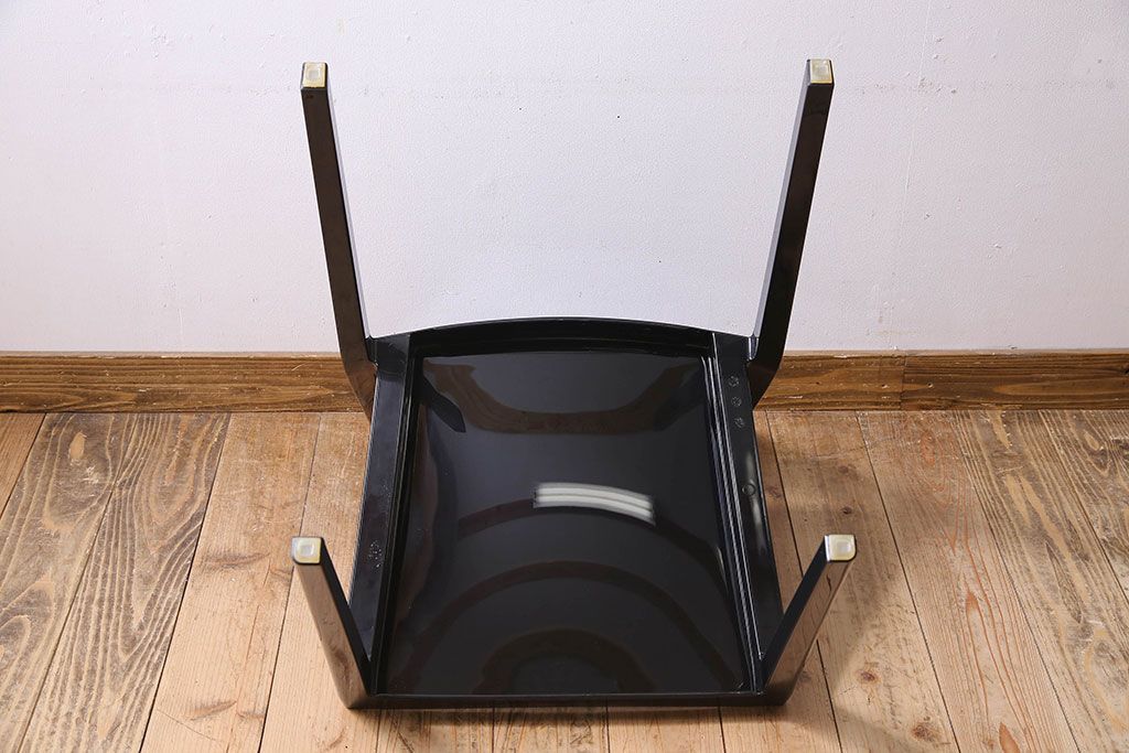 中古　ブランド家具　Kartell(カルテル)製　Lizz(リッツ)　モダンなデザインのチェア(椅子、ダイニングチェア)(定価約3万3千円)(2)