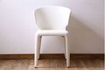 中古　ブランド家具　Cassina(カッシーナ)製　HOLA(オラ)　アームチェア(イス、椅子)(定価約23万円)(1)