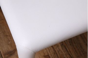 中古　ブランド家具　Cassina(カッシーナ)製　HOLA(オラ)　アームチェア(イス、椅子)(定価約23万円)(1)