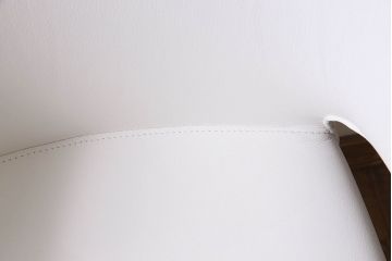中古　ブランド家具　Cassina(カッシーナ)製　HOLA(オラ)　アームチェア(イス、椅子)(定価約23万円)(1)