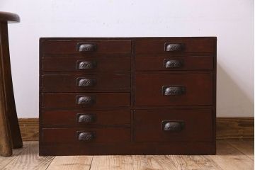 アンティーク家具　和製アンティーク　様々なサイズの引き出し付きの小引き出し(小物入れ、裁縫箱、収納箱)