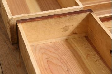 アンティーク家具　和製アンティーク　様々なサイズの引き出し付きの小引き出し(小物入れ、裁縫箱、収納箱)