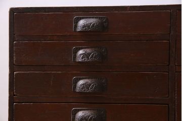 アンティーク家具　和製アンティーク　様々なサイズの引き出し付きの小引き出し(小物入れ、裁縫箱、収納箱)