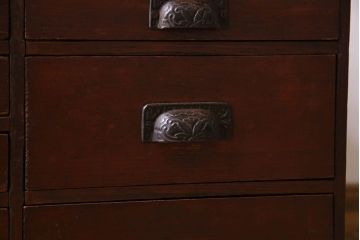 アンティーク家具　和製アンティーク　様々なサイズの引き出し付きの小引き出し(小物入れ、裁縫箱、収納箱)
