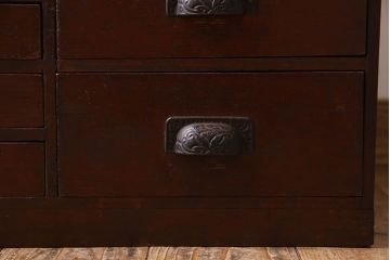 アンティーク家具　和製アンティーク　様々なサイズの引き出し付きの小引き出し(小物入れ、裁縫箱、収納箱)