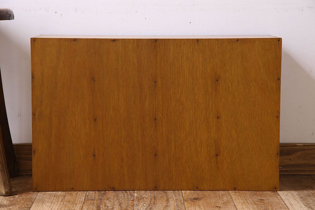 レトロ家具 昭和レトロ 卓上でも壁掛けでも活躍するマス目棚(収納棚、飾り棚、陳列棚)