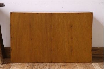 レトロ家具 昭和レトロ 卓上でも壁掛けでも活躍するマス目棚(収納棚、飾り棚、陳列棚)