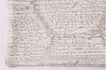 アンティーク雑貨　中古　ブランド家具　ixc.(イクスシー)製　デダール(Dedar)　クッション・ホワイト2個セット(定価約3万6千円)