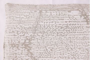 アンティーク雑貨　中古　ブランド家具　ixc.(イクスシー)製　デダール(Dedar)　クッション・ホワイト2個セット(定価約3万6千円)