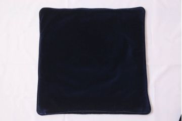 アンティーク雑貨　中古　ブランド家具　ixc.(イクスシー)製　デダール(Dedar)　クッション・ブラック2個セット(定価約3万6千円)