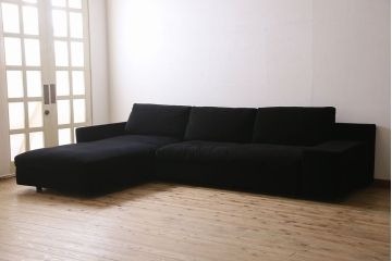 中古　Cassina(カッシーナ)製　MISTER(ミスター)　システムソファ(クッションソファ、ロング  ソファ、カウチソファ、L字型ソファ)(定価約220万円)