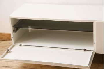 中古　ブランド家具　ixc.(イクスシー)製　BREATH　グロッシーホワイト　シアターボード(テレビ台)(定価約75万円)