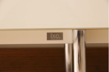 中古　ブランド家具　ixc.(イクスシー)製　BREATH　グロッシーホワイト　シアターボード(テレビ台)(定価約75万円)