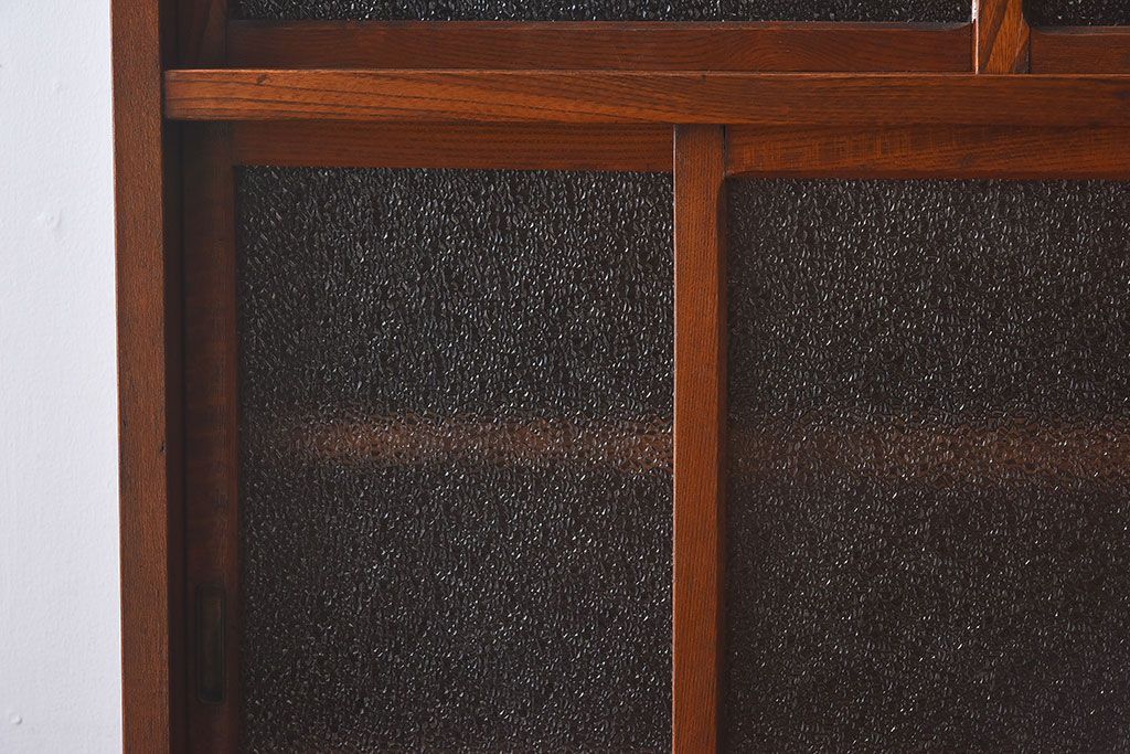 レトロ家具　昭和レトロ　作業台付き　美しいダイヤガラス入りの食器棚(収納棚)