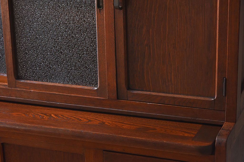 レトロ家具　昭和レトロ　作業台付き　美しいダイヤガラス入りの食器棚(収納棚)