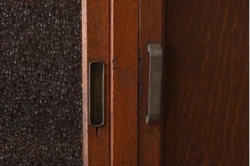 レトロ家具　昭和レトロ　作業台付き　美しいダイヤガラス入りの食器棚(収納棚)