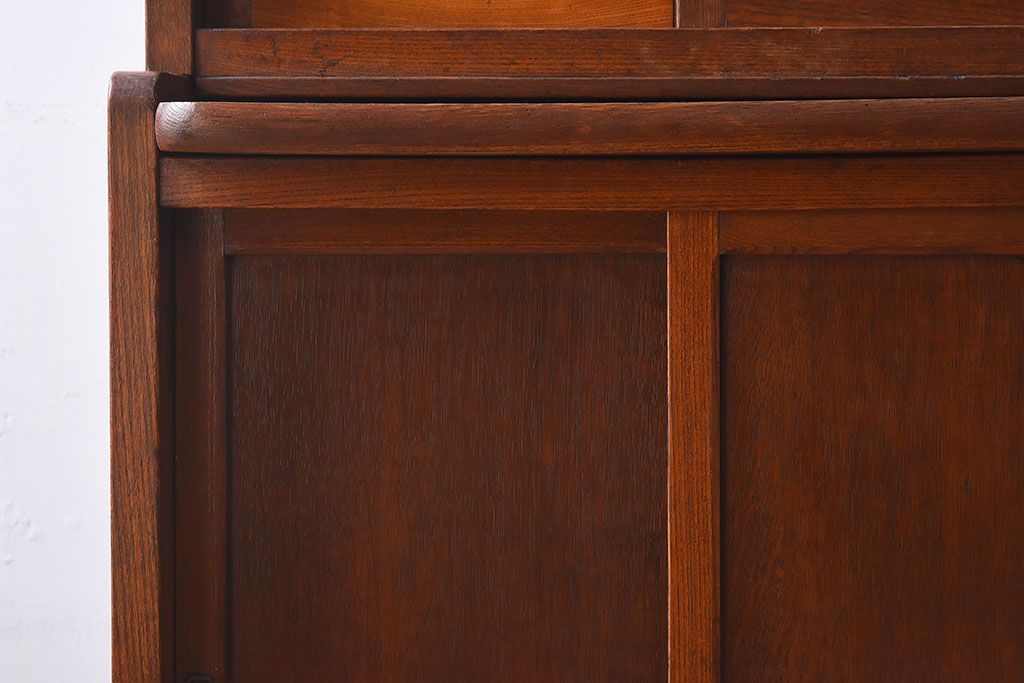 レトロ家具　昭和レトロ　作業台付き　美しいダイヤガラス入りの食器棚(収納棚)