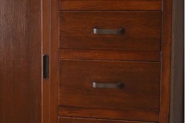 レトロ家具　昭和レトロ　作業台付き　美しいダイヤガラス入りの食器棚(収納棚)