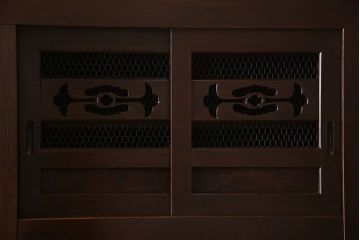 アンティーク家具　古民具・骨董　六尺　和モダンスタイル　古い重ね水屋箪笥(食器棚、収納棚)