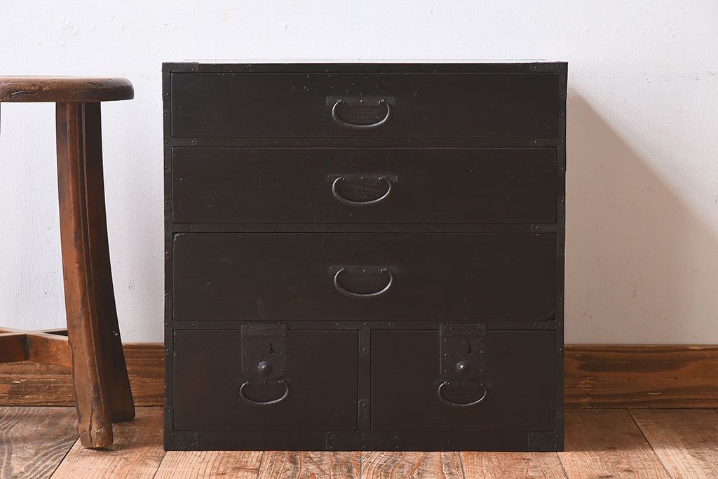 アンティーク雑貨　和製アンティーク　古い質感が味わい深い小箪笥(小物入れ)