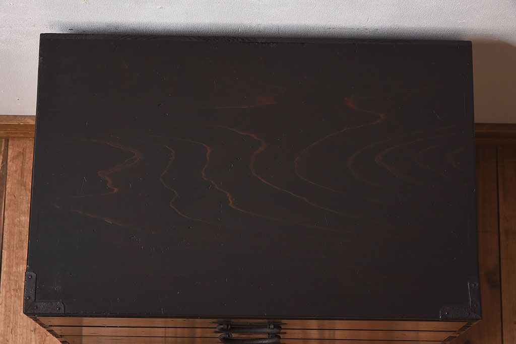 アンティーク雑貨　和製アンティーク　古い質感が味わい深い小箪笥(小物入れ)