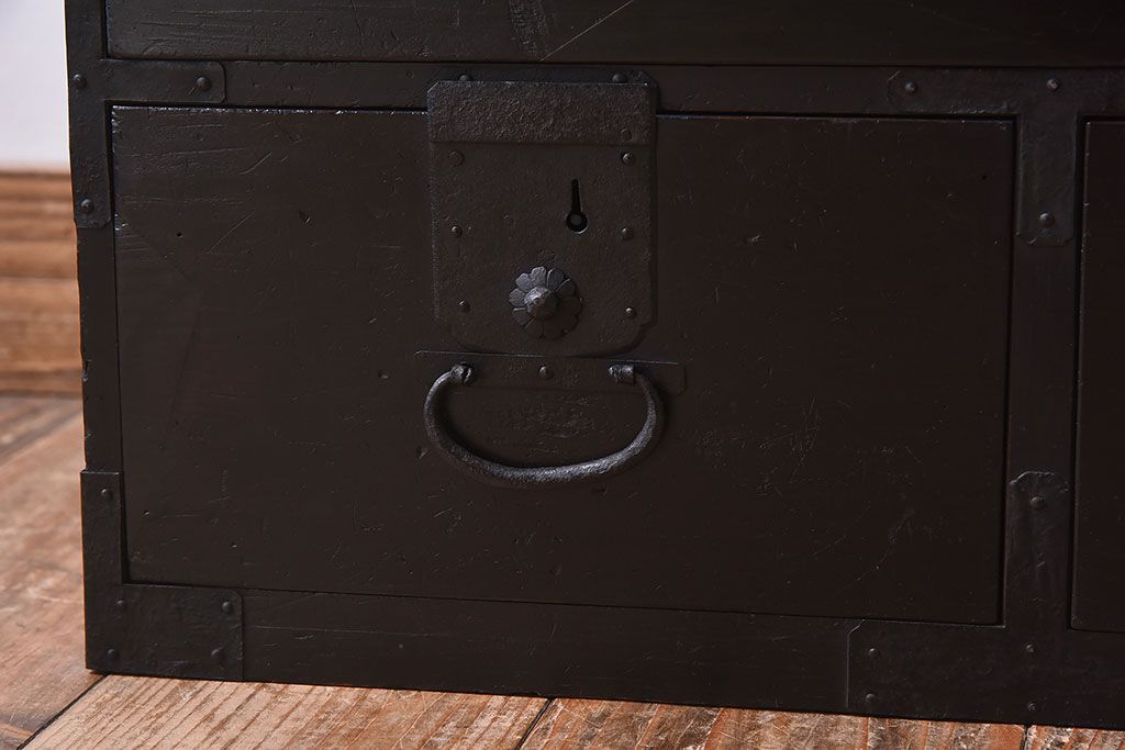 アンティーク雑貨　和製アンティーク　古い質感が味わい深い小箪笥(小物入れ)