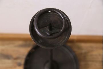 アンティーク雑貨　古民具・骨董　真鍮製　上手物!透かし彫りが美しいアンティーク燭台(ろうそく立て)