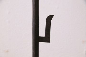 アンティーク雑貨　古民具・骨董　真鍮製　上手物!透かし彫りが美しいアンティーク燭台(ろうそく立て)