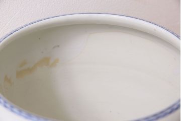 アンティーク雑貨　古民具・骨董　山水図が魅力的なアンティーク瀬戸火鉢(鉢カバー)(1)