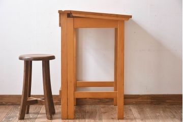 ヴィンテージ家具　イギリスビンテージ　温か味のある色味が素敵な折り畳みデスク(机、在宅ワーク、在宅用作業台)(1)