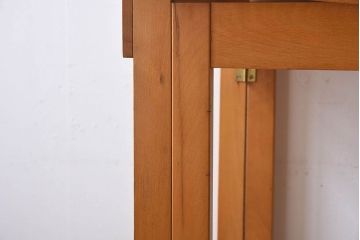 ヴィンテージ家具　イギリスビンテージ　温か味のある色味が素敵な折り畳みデスク(机、在宅ワーク、在宅用作業台)(2)