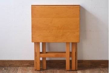 ヴィンテージ家具　イギリスビンテージ　温か味のある色味が素敵な折り畳みデスク(机、在宅ワーク、在宅用作業台)(2)