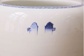 アンティーク雑貨　アンティーク　山水図　古い瀬戸火鉢(鉢カバー)(2)