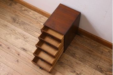 レトロ家具　昭和レトロ　ネームプレート取っ手付き!ナラ材の5杯小引き出し