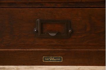 レトロ家具　昭和レトロ　ネームプレート取っ手付き!ナラ材の5杯小引き出し