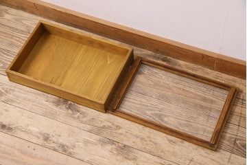 アンティーク雑貨　昭和レトロ　古い木製のアンティークコレクションボックス(ガラスケース・収納箱)(2)