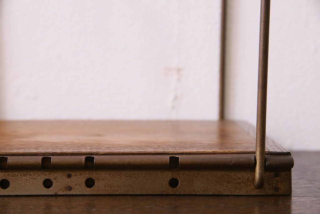 アンティーク雑貨　アンティーク　昭和レトロ　シンプルな本立て(2)