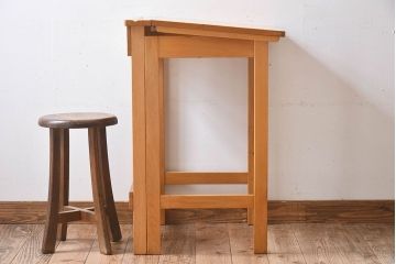 ヴィンテージ家具　イギリスビンテージ　温か味のある色味が素敵な折り畳みデスク(机、在宅ワーク、在宅用作業台)(3)